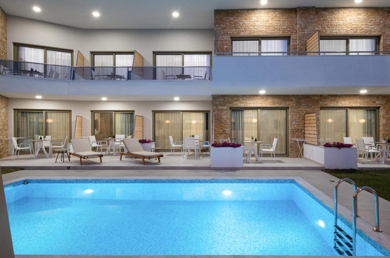 Imagine Luxury Suites Nikiti  Zewnętrze zdjęcie