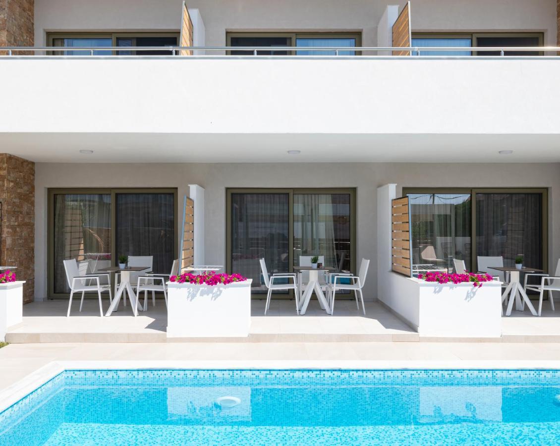 Imagine Luxury Suites Nikiti  Zewnętrze zdjęcie